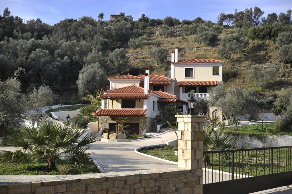 Kerveli Luxury Villa Exterior photo